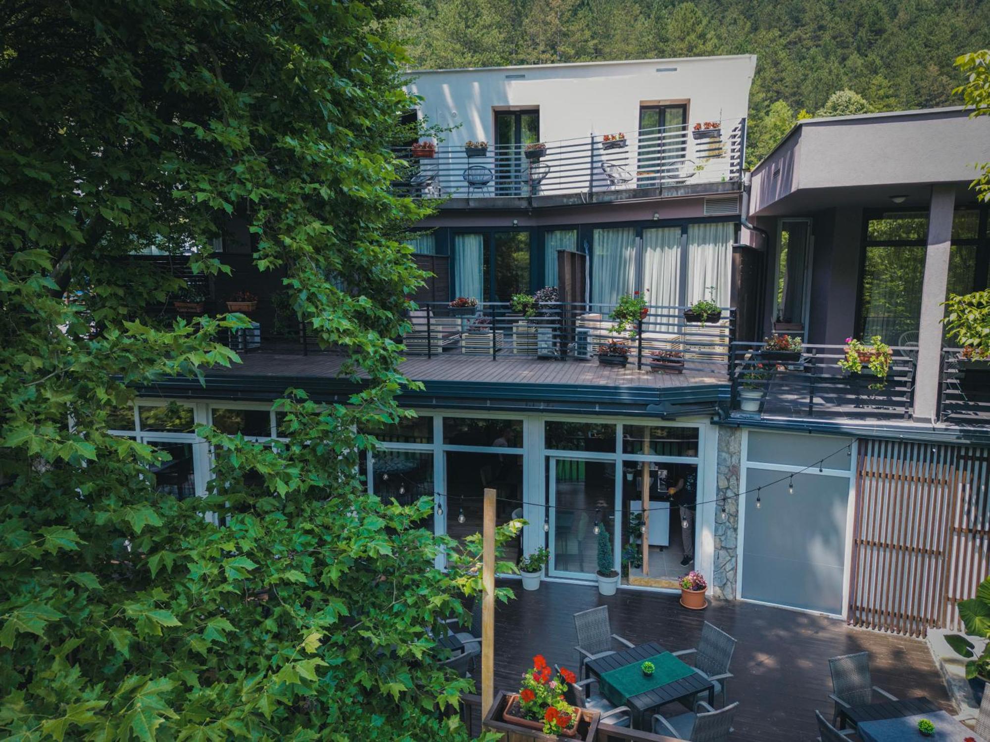 Hotel Tazz - River Front Oasis Collection Bihac Exterior photo